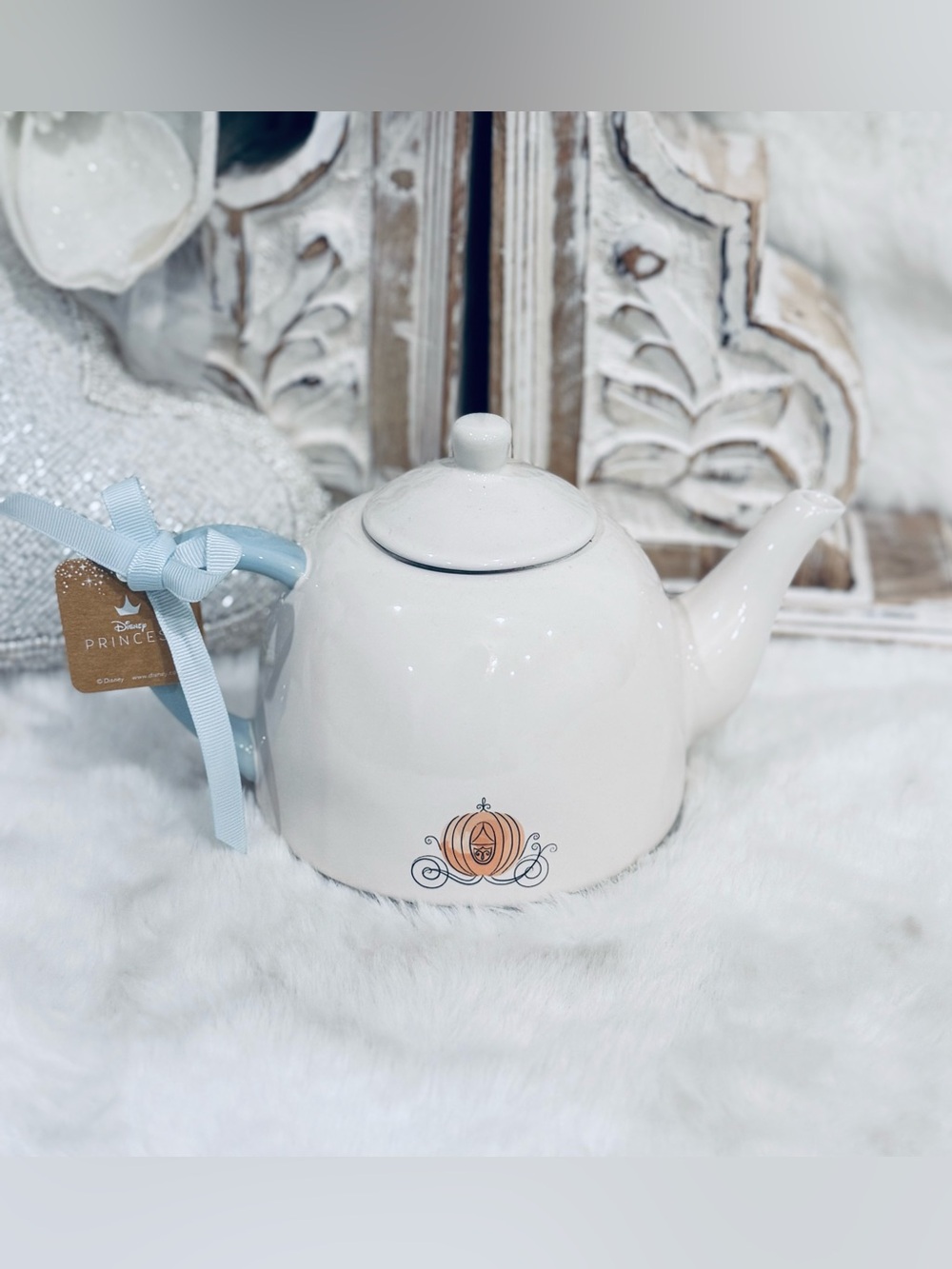 Rae Dunn x Disney Cinderella White Ceramic Teapot single serving size NWT - Picture 2 of 5